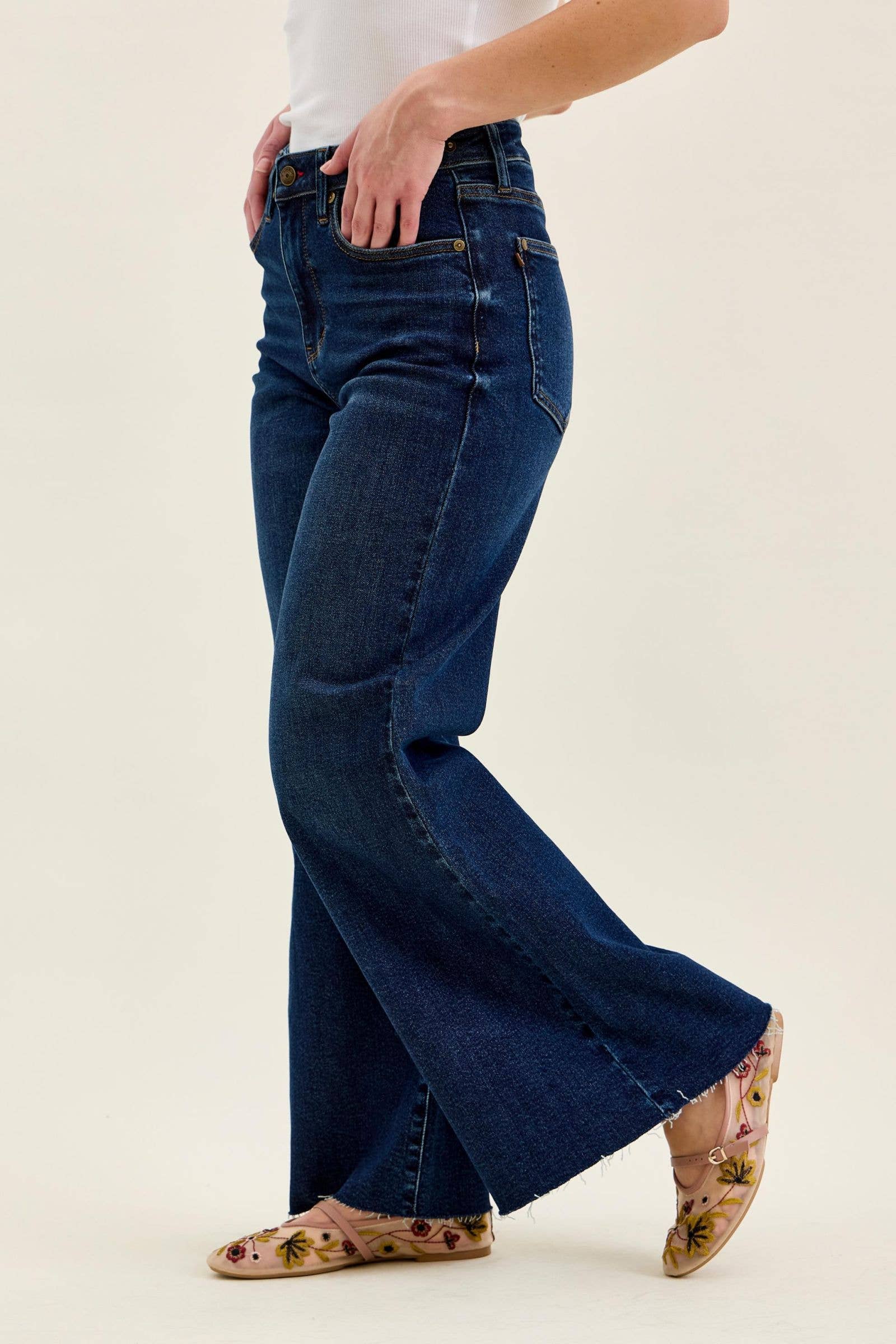 Judy Blue Dixie Wide Leg Jeans
